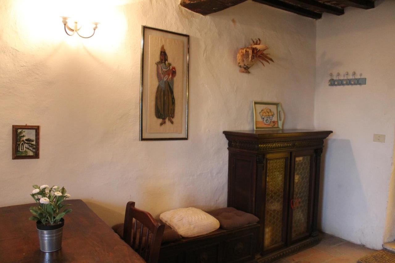 Petite Maison, Nel Borgo Di 切托纳 外观 照片